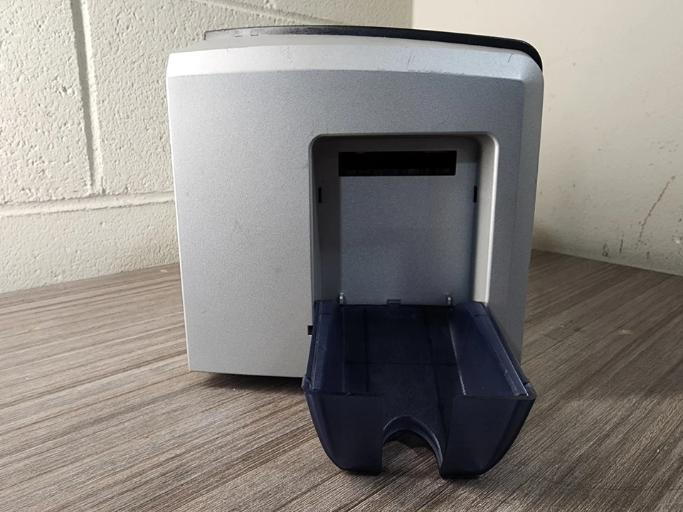 FARGO DTC400 044100 HID Global Fargo DTC400 Single Sided ID Card Printer - Image 4 of 4