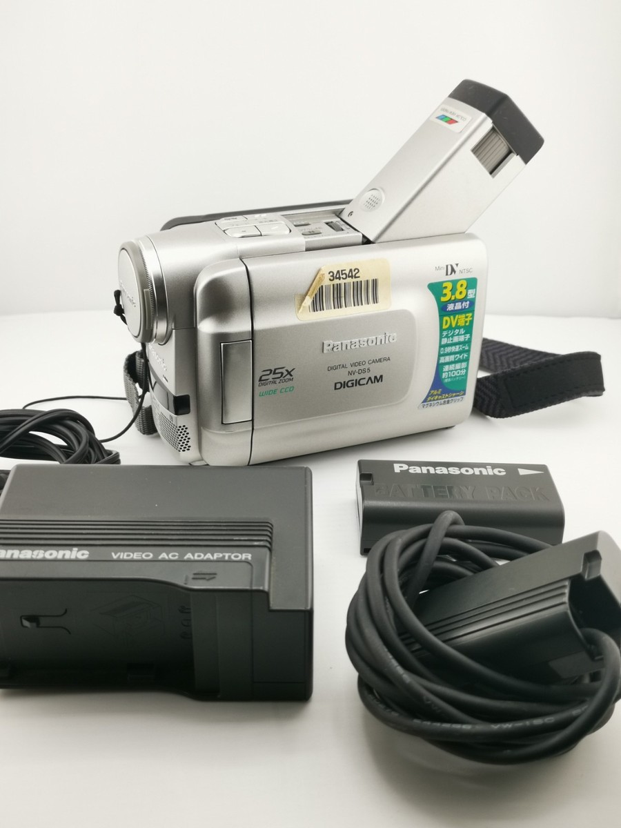 パナソニック　DIGCAM NV-DS5 Panasonic NV-DS 5 Japanese Digital Video Camera 270° Smart