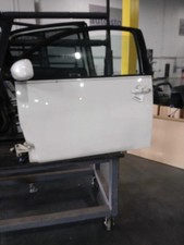 Used Front Left Door Assembly Front Fits 2001 Volkswagen Beetle Electric Front