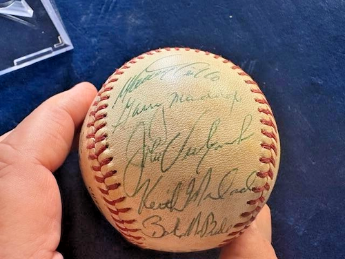 VTG 1980 PHI. PHILLIES TEAM SIGNED (20) OFFICIAL CHUB FEENEY N.L. BASEBALL - Picture 6 of 13
