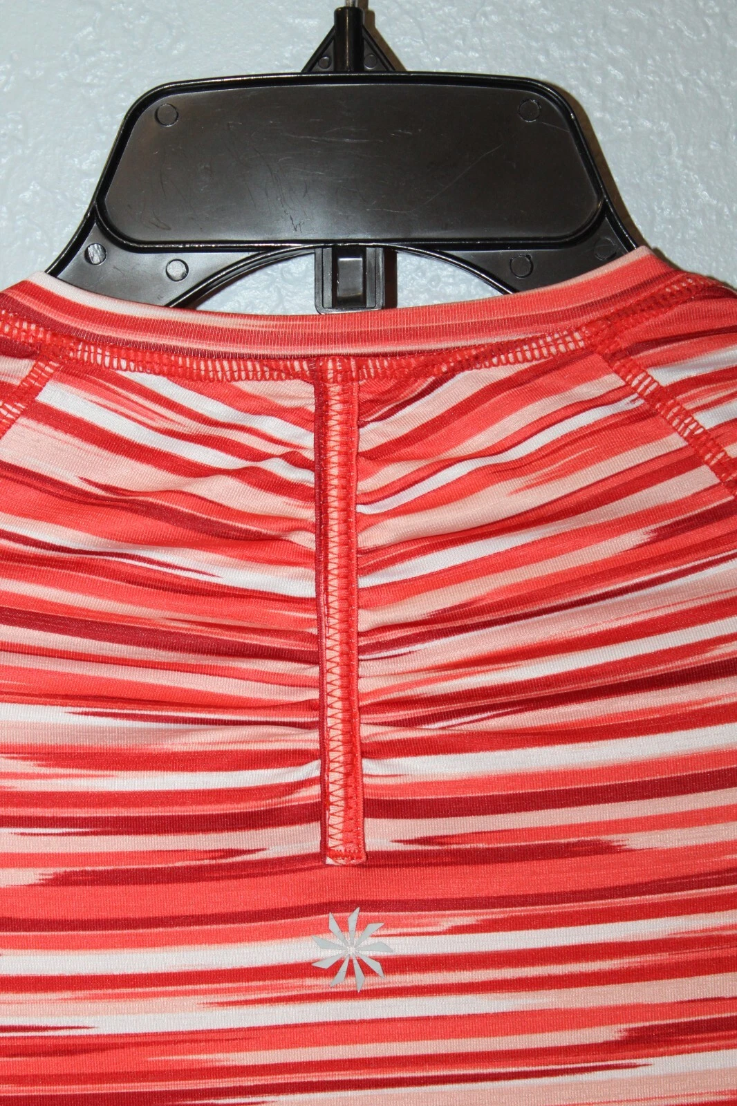 athleta pacifica print athletic running long sleeve stretch shirt