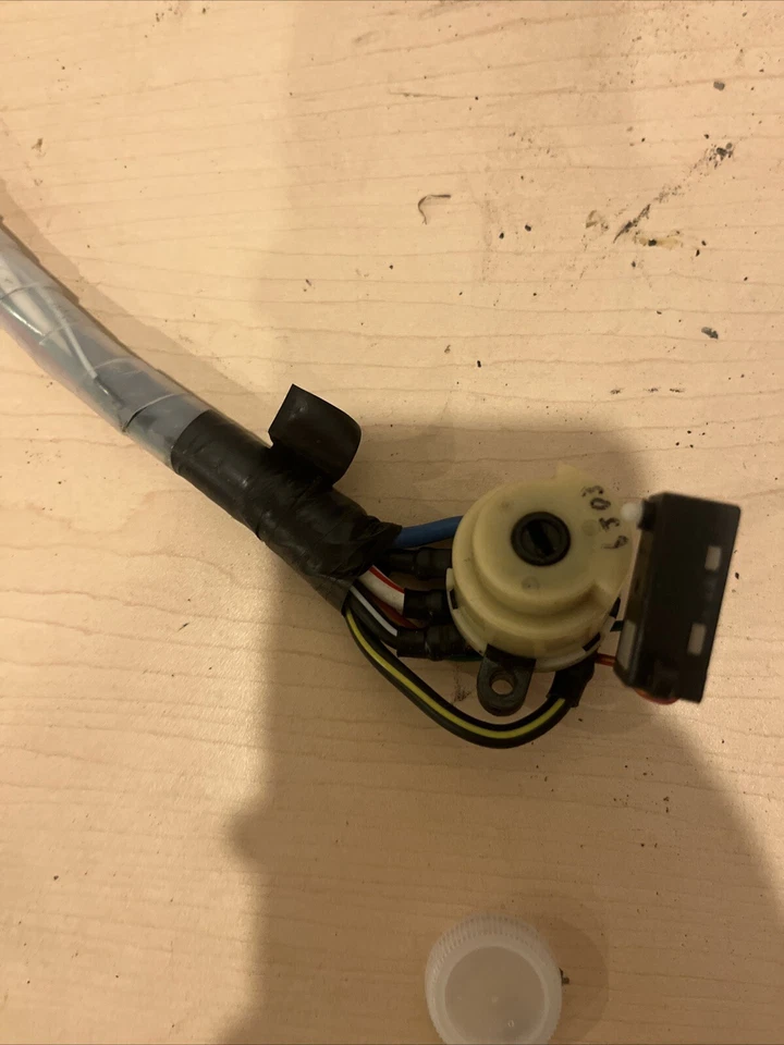 86-93 1992 MAZDA B2000 B2200 B2600 MAIN POWER IGNITION SWITCH WIRE HARNESS - Image 4 of 4