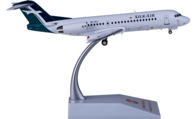 1:200 JC Wings SILKAIR Fokker 70 Passenger Airplane Diecast Aircraft Model