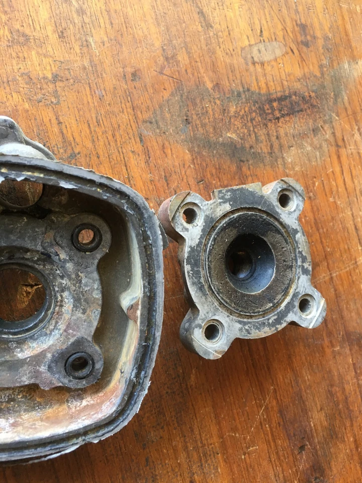 JARRO SUPERIOR CABEÇA DE CILINDRO POLINI X3 X3R - Imagem 4 de 4