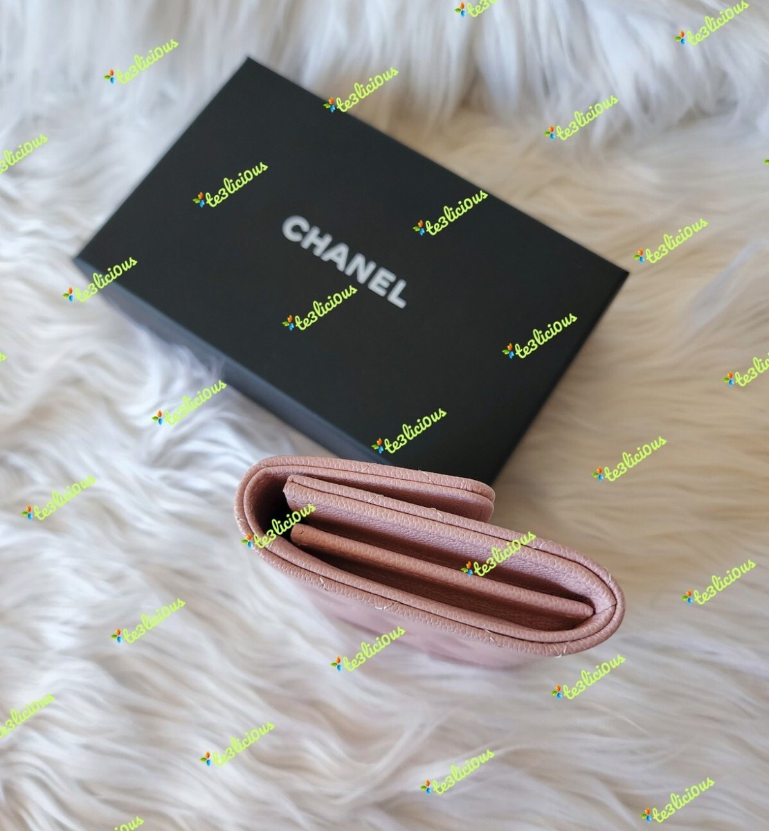 CHANEL 小物 Chanel 21A Black Mini Flap Card Holder With Chain Handle