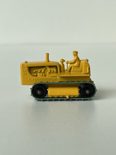 Vintage Matchbox Lesney No.8 Caterpillar D8 Tractor