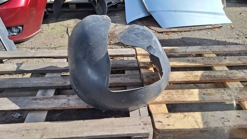 Volkswagen PASSAT B6 2006 Vorne links Radlaufschale Radhausverkleidung vorne