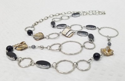 Vtg Chunky Taupe & Silver MOP Nuggets With Black Inset Silver Tone Bead Necklace