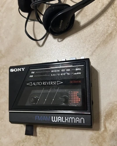 Sony Walkman WM-F77 AM/FM Cassette Player
