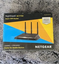 Netgear Nighthawk AC1750 Smart WiFi Router R6700 Dual Band Gigabit Gaming