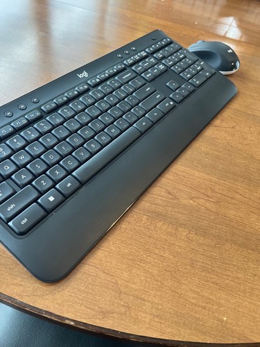 Logitech MK540 (920-008671) Wireless Keyboard and Mouse Combo - Zdjęcie 3 z 5