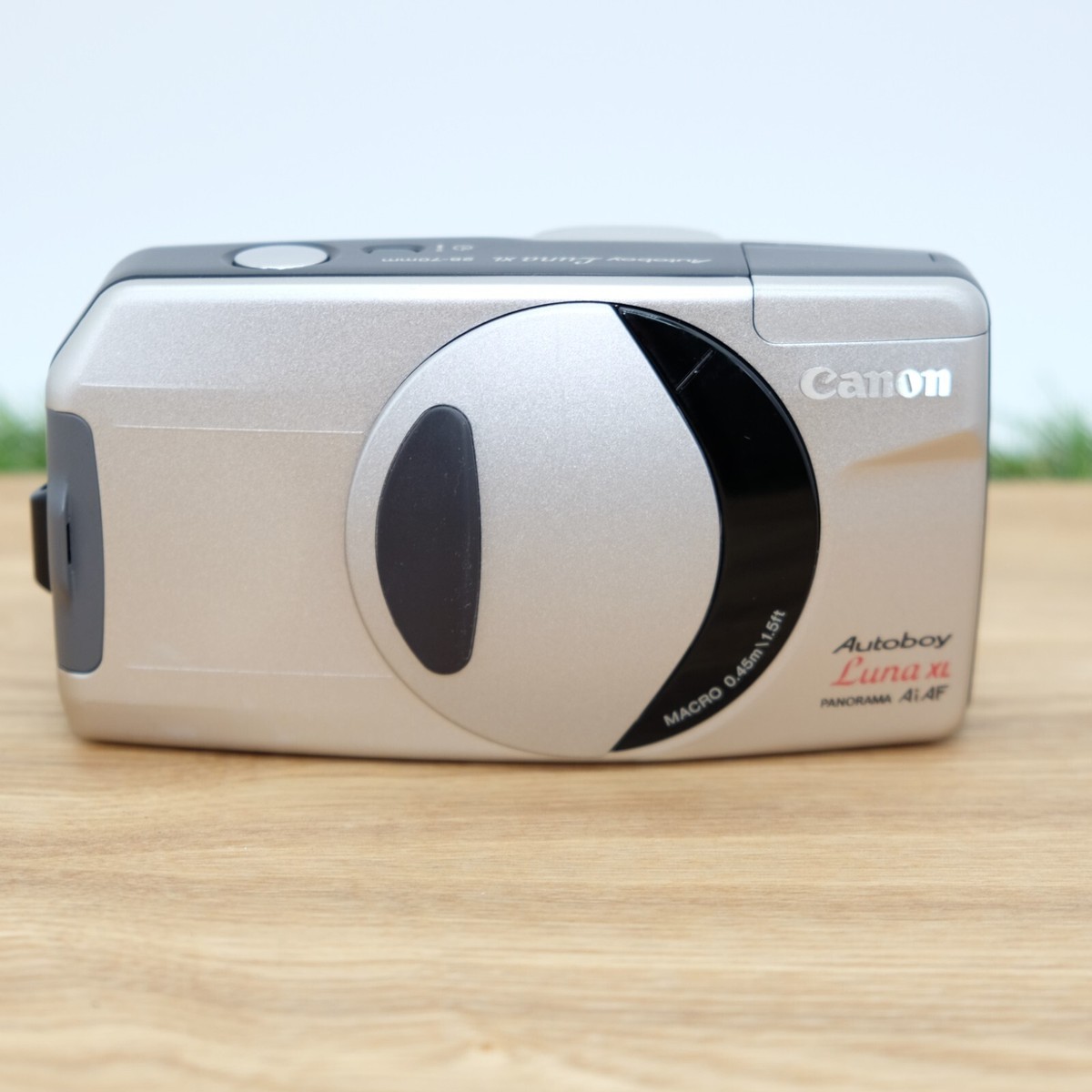 Canon Autoboy Luna XL Panorama Ai-AF 35mm Film Camera From