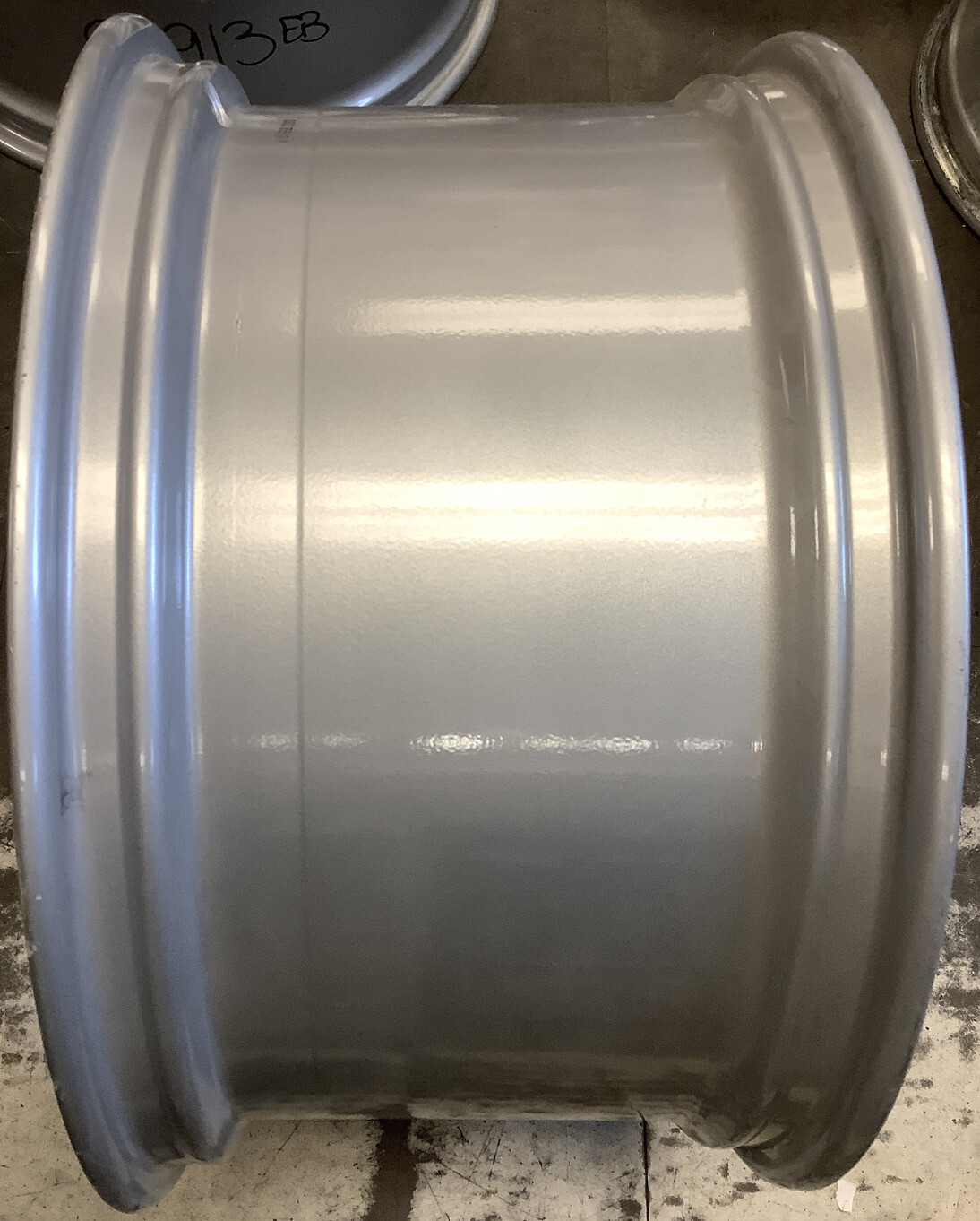 Maserati GranCabrio 2009 2010 99914 20202 aluminum OEM wheel rim 20 x 10.5 REAR