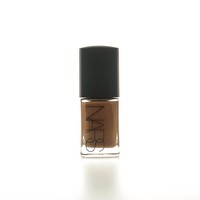 Nars Sheer Glow Foundation Tortuga Dark With Brown Undertone - 1oz (30ml) Nars Sheer Glow Foundation Tortuga Dark With Brown Undertone - 1oz (30ml)