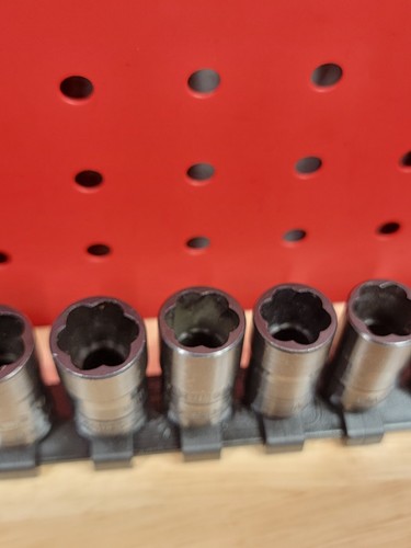 Matco TSS13A 13-Piece 3/8” Drive Twist Socket Set W/ Rail + Knockout Punch - Picture 14 of 24