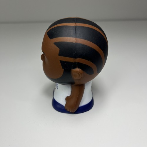 Kawhi Leonard LA Clippers JUMBO Squeezy SQUEEZYMATES 3.5” Series SLO Foam - Picture 2 of 7