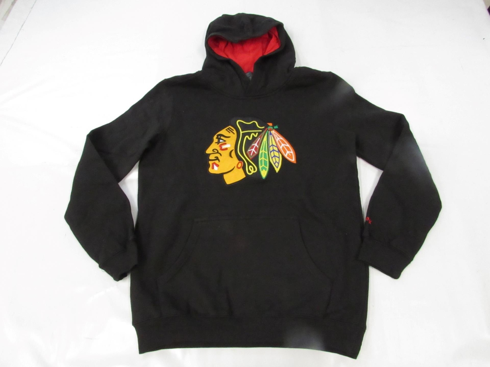 New Chicago Blackhawks Youth Size S Small (8) Black Hoodie