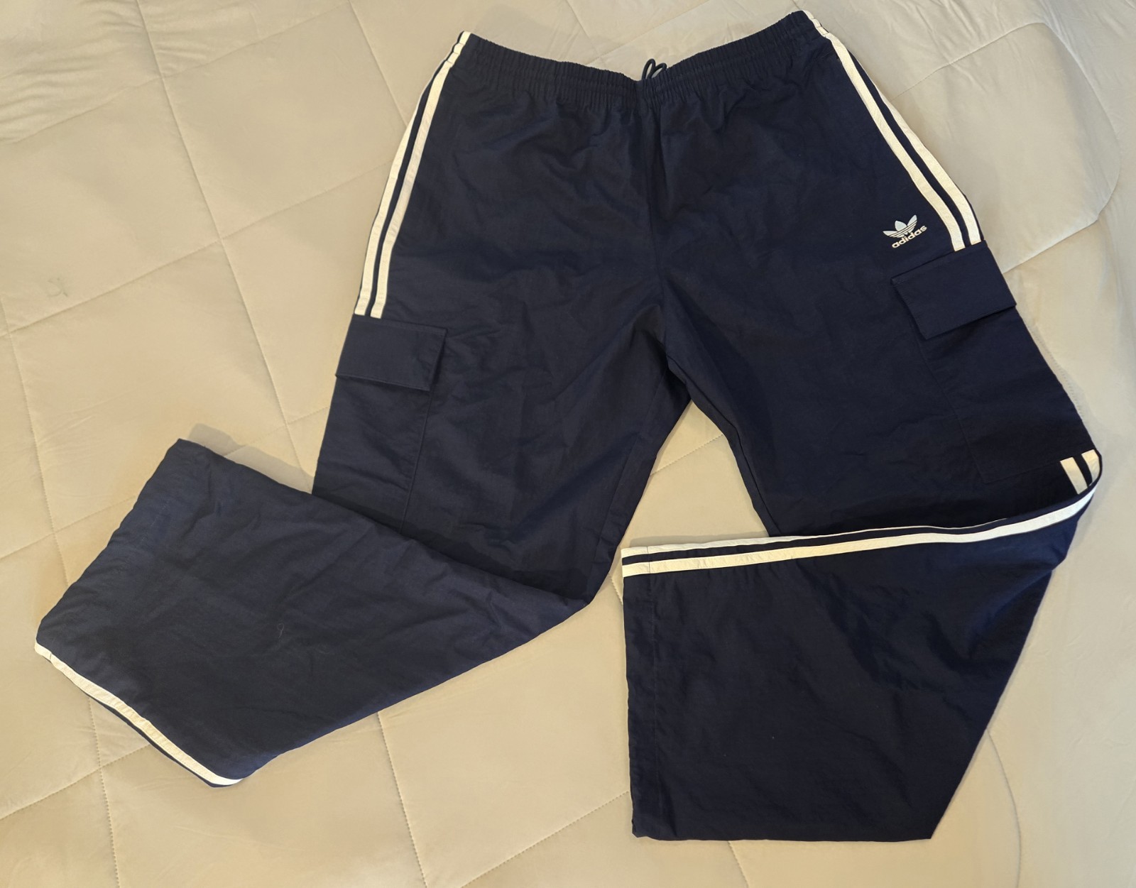 Adidas Men's 3s Cargo Track Athletic Pants Sz L Navy Blue Drawstring Pockets New