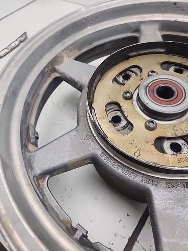 Honda GL1500 Goldwing Aspencade rear wheel - Picture 7 of 14