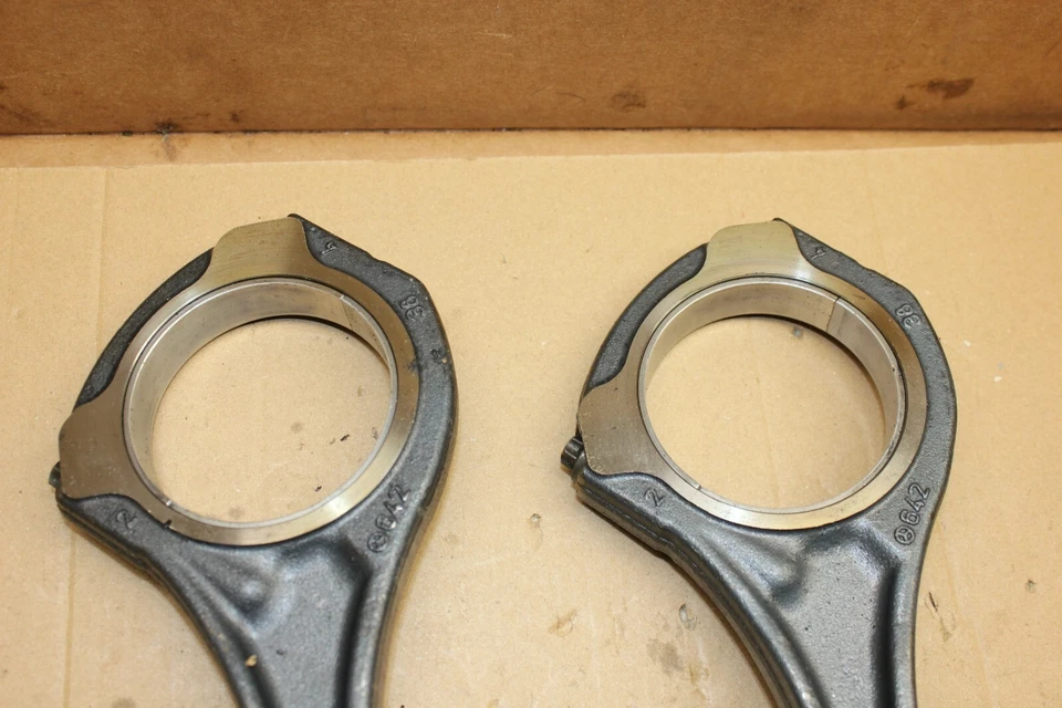 OEM 2010-2022 Sprinter 2500 3500 3.0L Left and Right Piston w/ bearings OM642 - Image 4 of 4