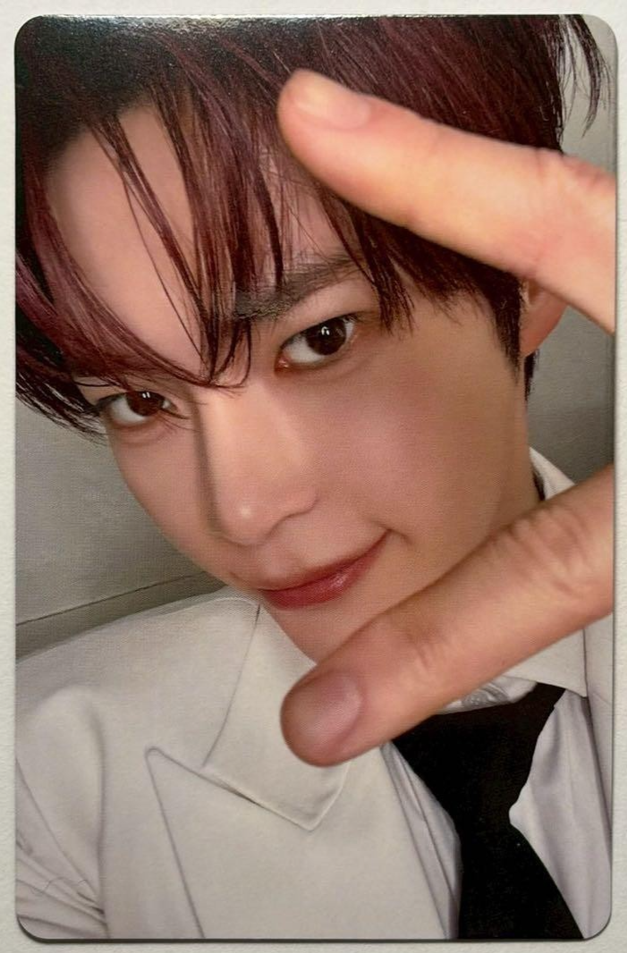 ZB1 ZEROBASEONE Photocard Trading card POB RE-FLOW Tower Record