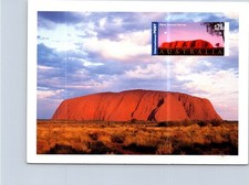 (1790) 18-11-2025 -  Australia - Ayers Rock (aka Uluru) Maxicard (posted)