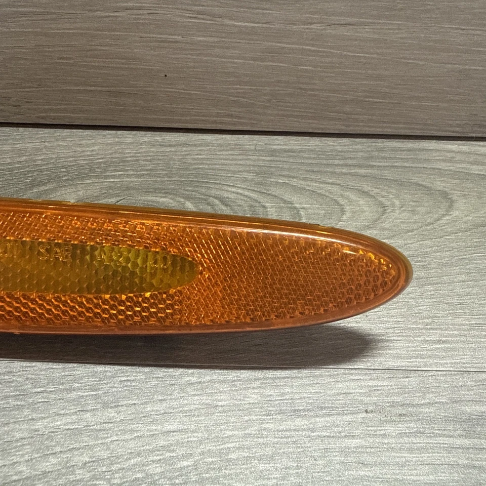 04-07 Jaguar XJ8 XJR luz indicadora de guardabarros delantero izquierdo lado del conductor OEM Foto 3 de 4