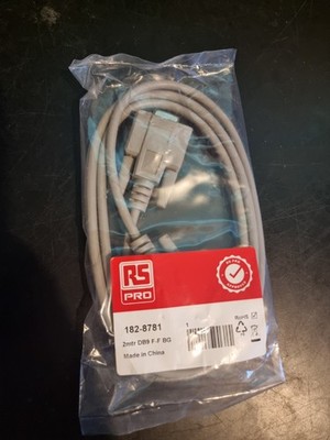 RS PRO Buchse 9 Pin D-Sub auf Buchse 9 Pin D-Sub Seriell Kabel, 2m PVC