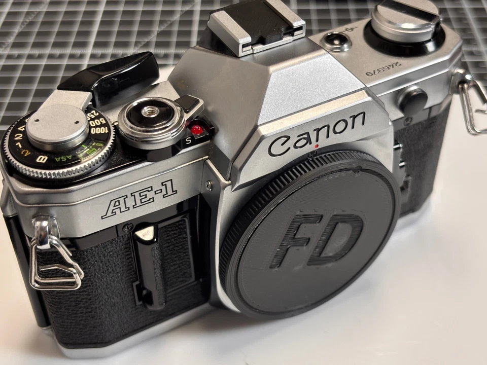 Generic Body Cover Cap for Canon FD  AE-1 program A-1 manual focus cameras - NEW - Image 2 of 4