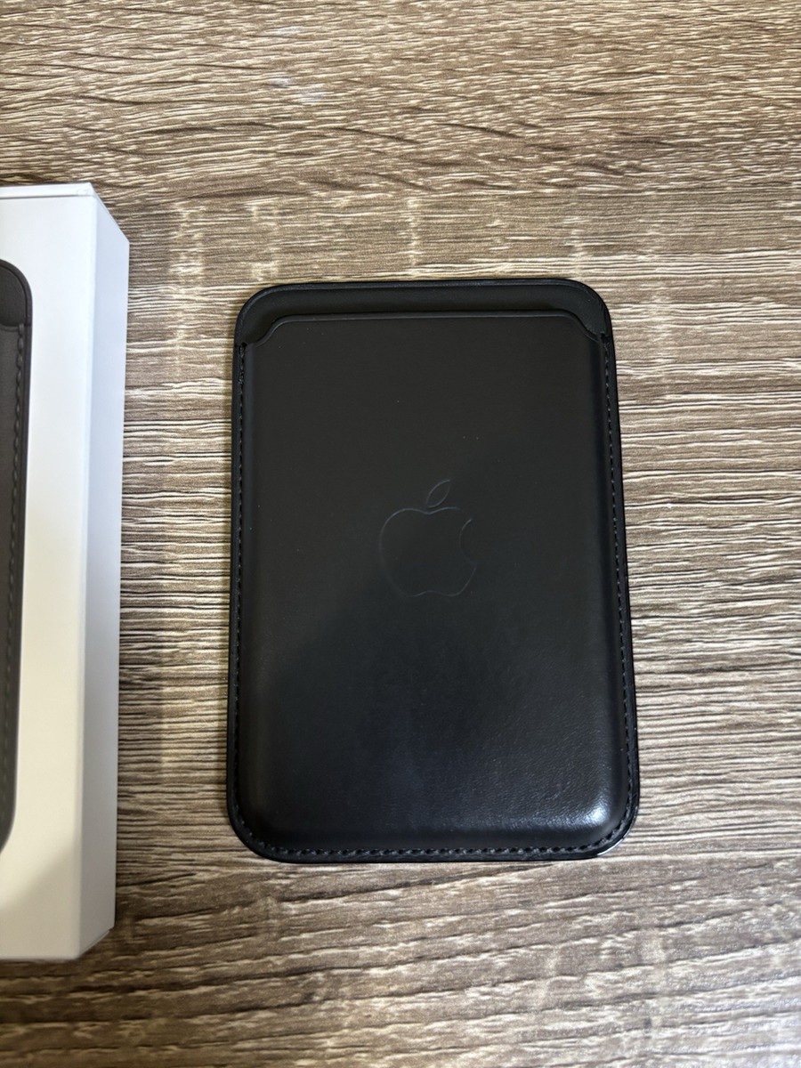 純正品 iPhone Leather Wallet Midnight Official Apple iPhone 12 Leather MagSafe Wallet - Midnight