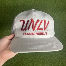 UNLV Script Sports Specialties Runnin Rebels Snapback Hat 90s Vintage Nike White