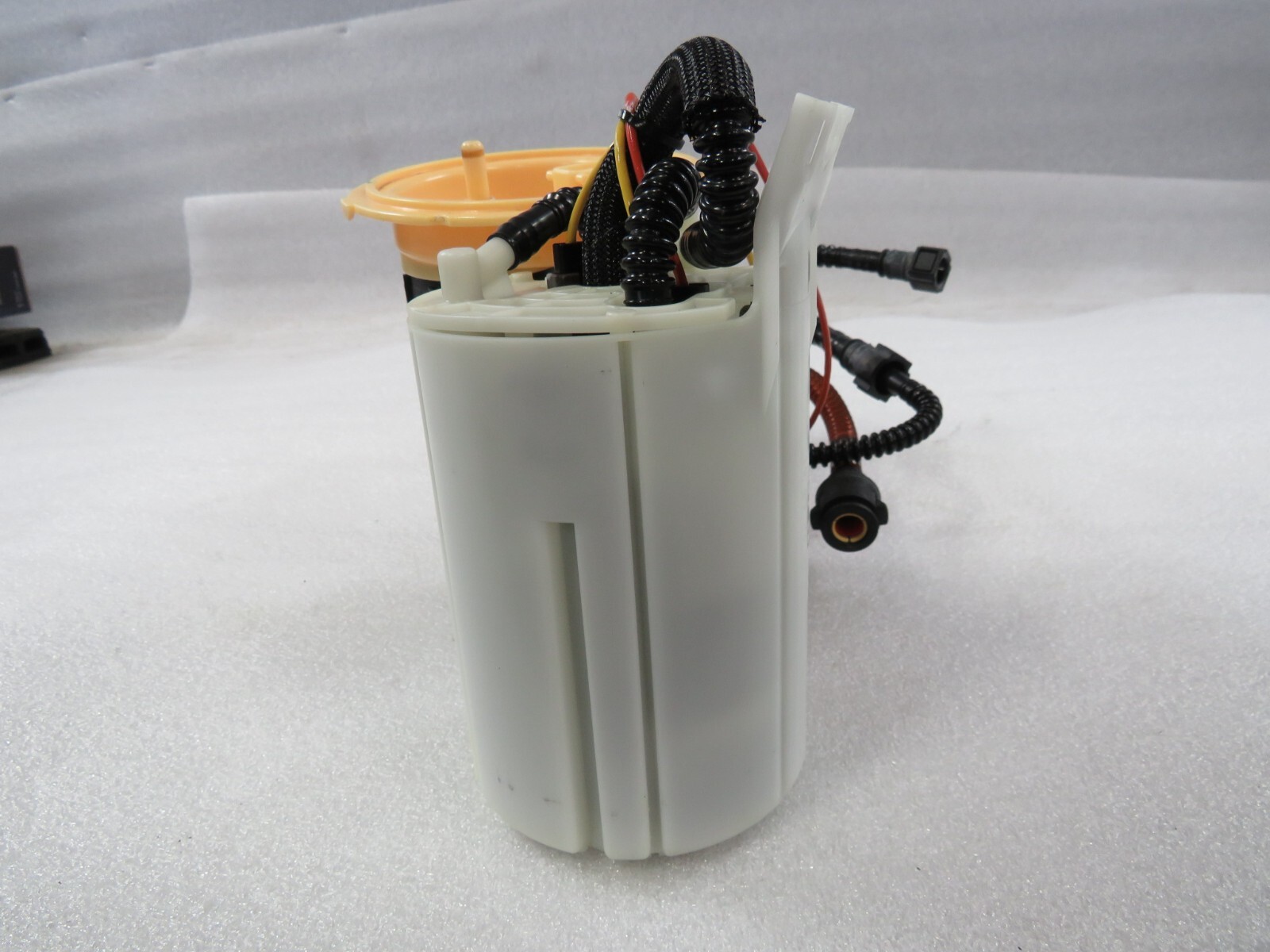 Ferrari Portofino, California, Fuel Pump, In Tank, Used, P/N 282783