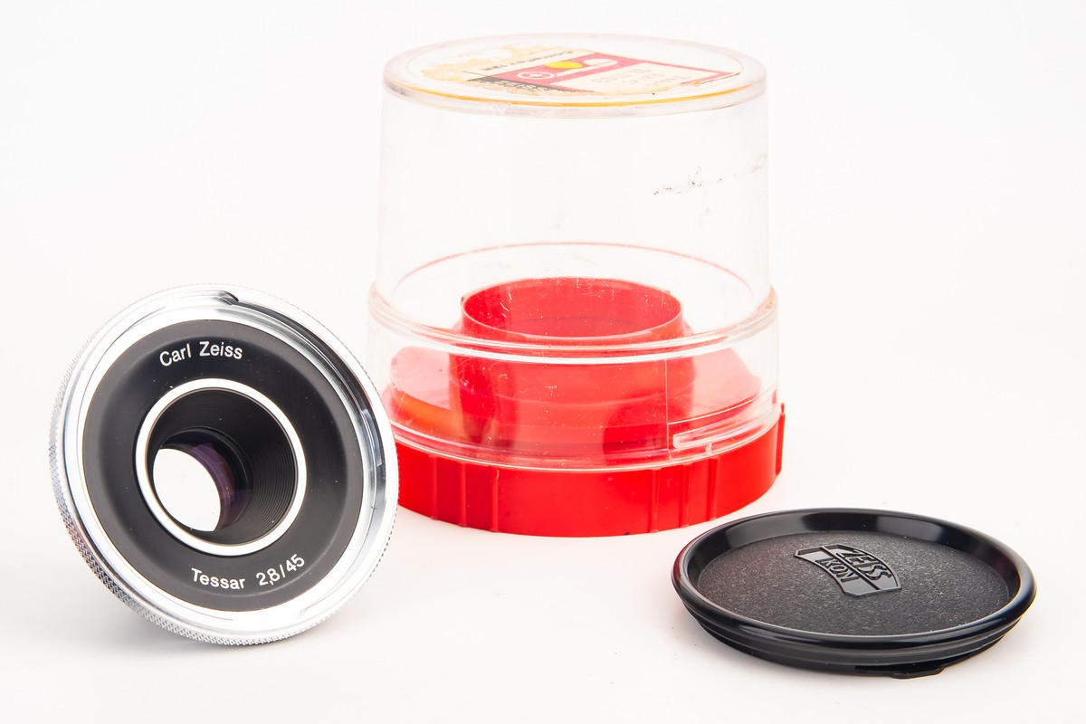Contaflex 126 Mount Carl Zeiss Tessar 45mm f/2.8 MF Prime Contaflex 126 Mount Carl Zeiss Tessar 45mm f/2.8 MF Prime
