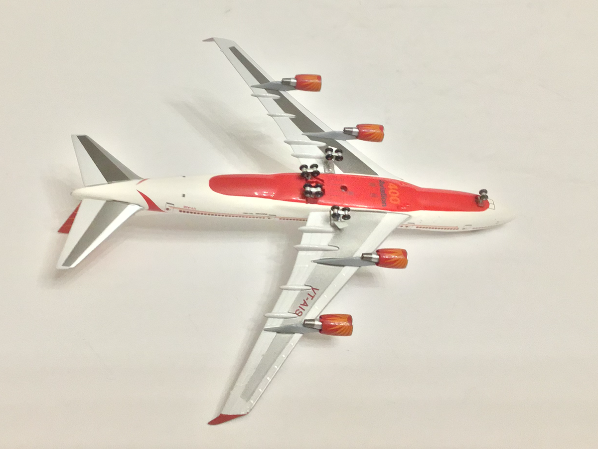 最終価格AIR  BOEING 747-133 1/200スケール SQ Wings 1:200 Korean Air Boeing B747-8 Diecast Aircraft JET