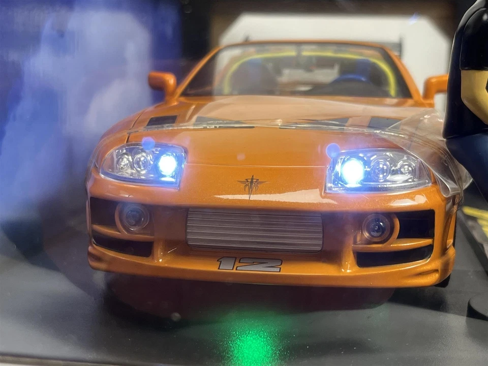 Fast and Furious 1995 Toyota Supra Lights Up Brian Figure 1:18 Jada 31139 - Image 3 of 4