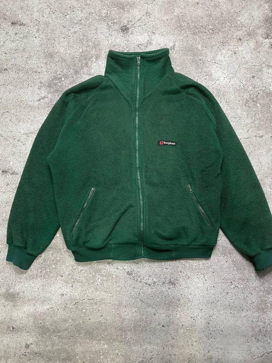 Vintage Berghaus Polartec Fleece Full-Zip Green Britain Vintage Berghaus Polartec Fleece Full-Zip Green Britain