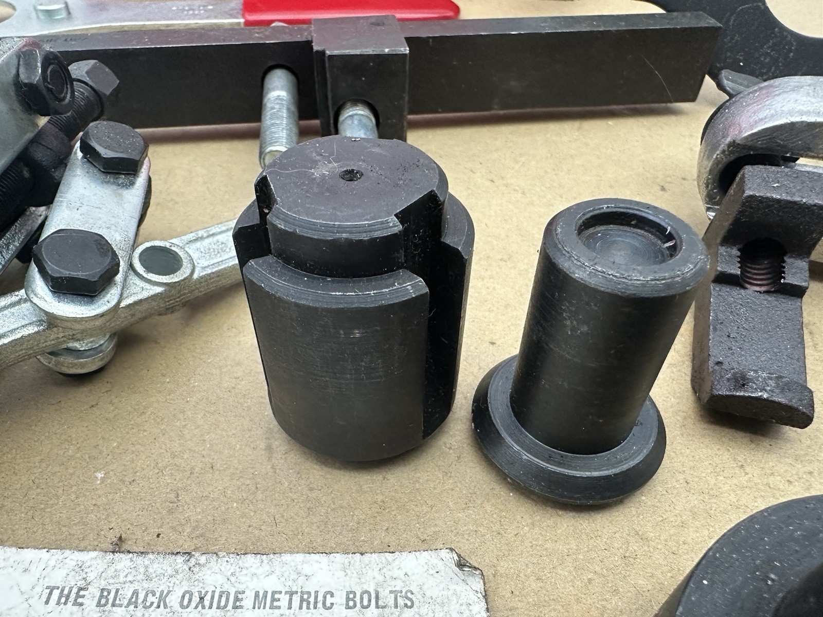 GENERAL MOTORS Robinair Kent Moore COMPRESSOR SERVICE Tool KIT R-4 #10830 USA