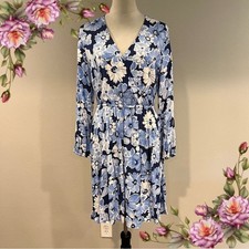 Old Navy Long sleeve v-neck floral mini dress size medium