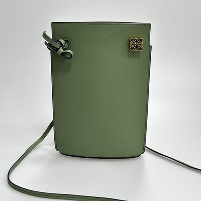 Loewe Mini Green Leather Anagram Logo Shoulder Bag / Phone  display picture 2