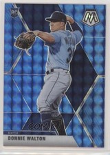 2020 Panini Chronicles Mosaic Blue Prizm /99 Donnie Walton #47 0m4q