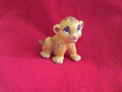 baby simba figurine