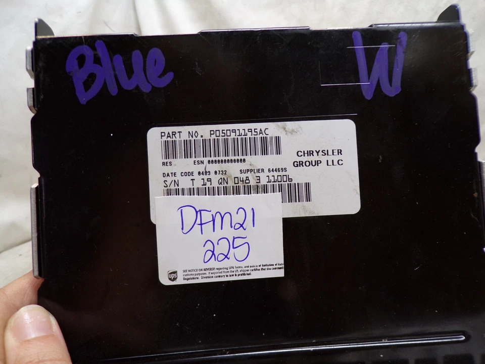 08-10 Dodge Chrysler Jeep Radio Baja Velocidad Reproductor de CD RES P05091195AC DFM21 Foto 3 de 4