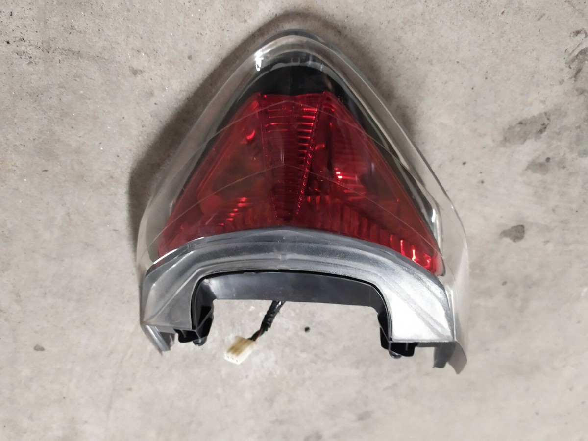 FANALE POSTERIORE HONDA CBR 125 2004 2007 TAIL LIGHT