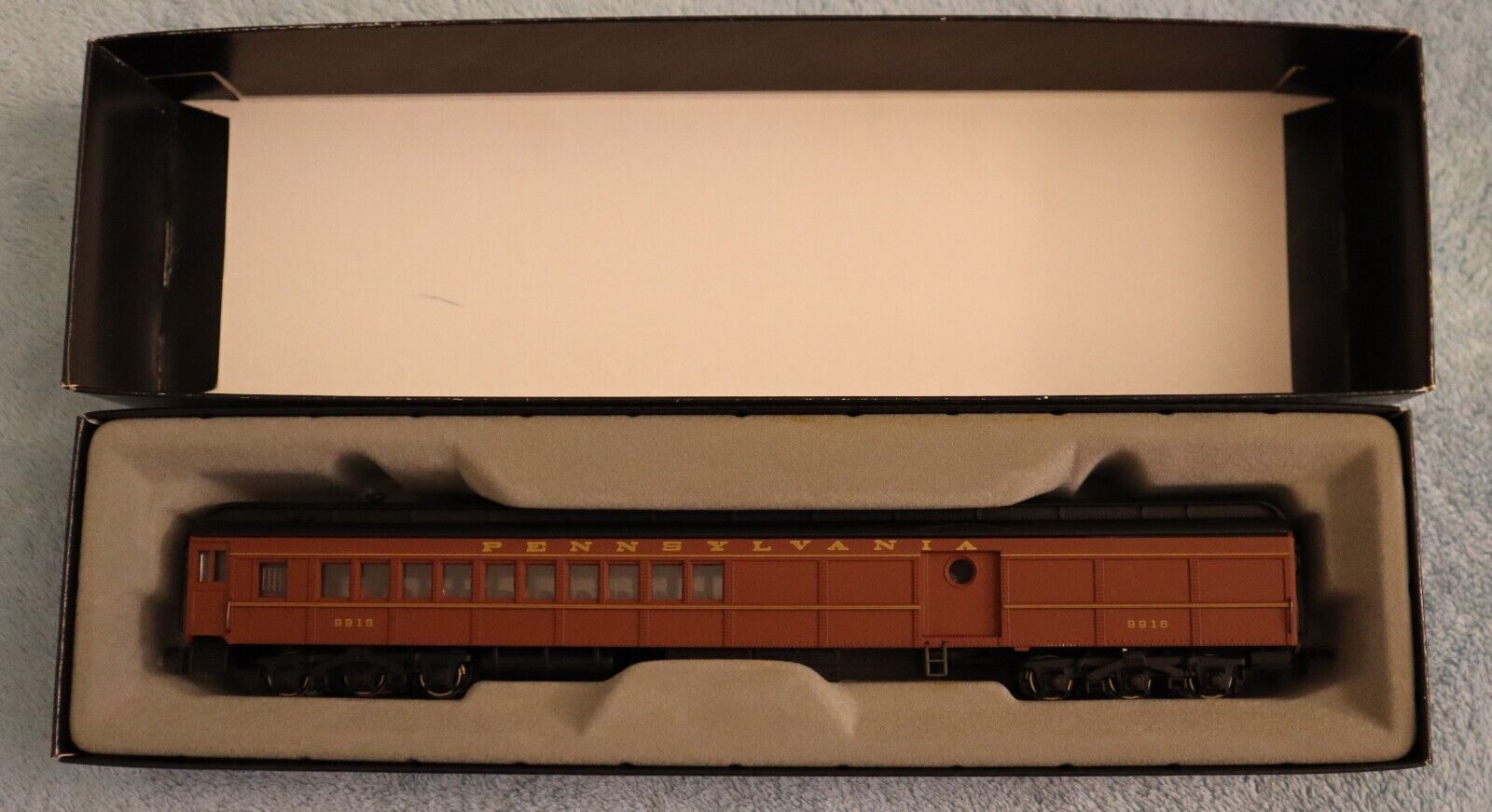 Picture 1 of 4