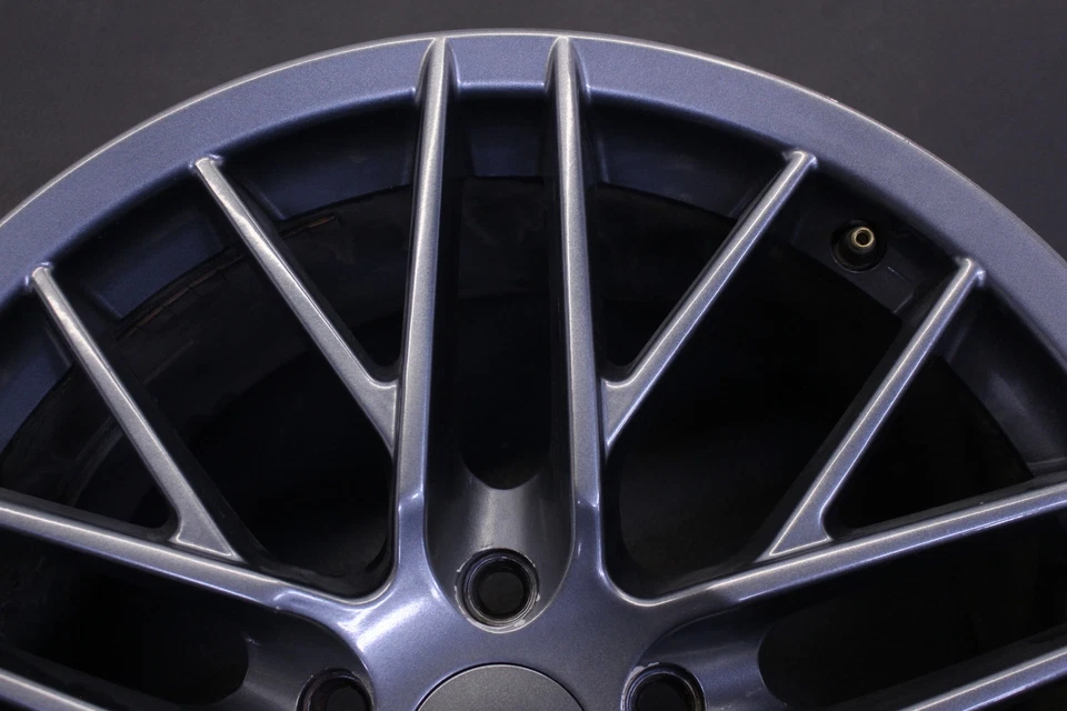 RUEDA RÉPLICA ESTILO CORBETA C6 ZR1 121G-916156 GUNMETAL 19X10 5X4,75 #2 Foto 3 de 4