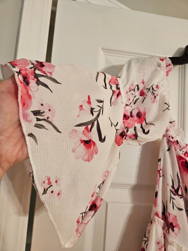 Eilly Bazar Women's Pink Floral Off The Shoulder Bell Sleeve Mini Dress Size M - Picture 12 of 13