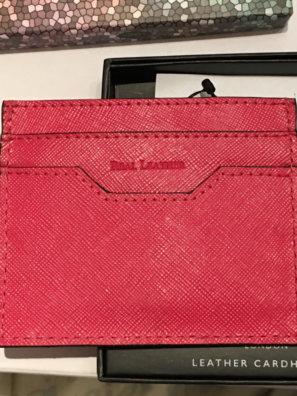 BNIB OSPREY Fuchsia Beatrix Leather Card Holder. Gift Idea