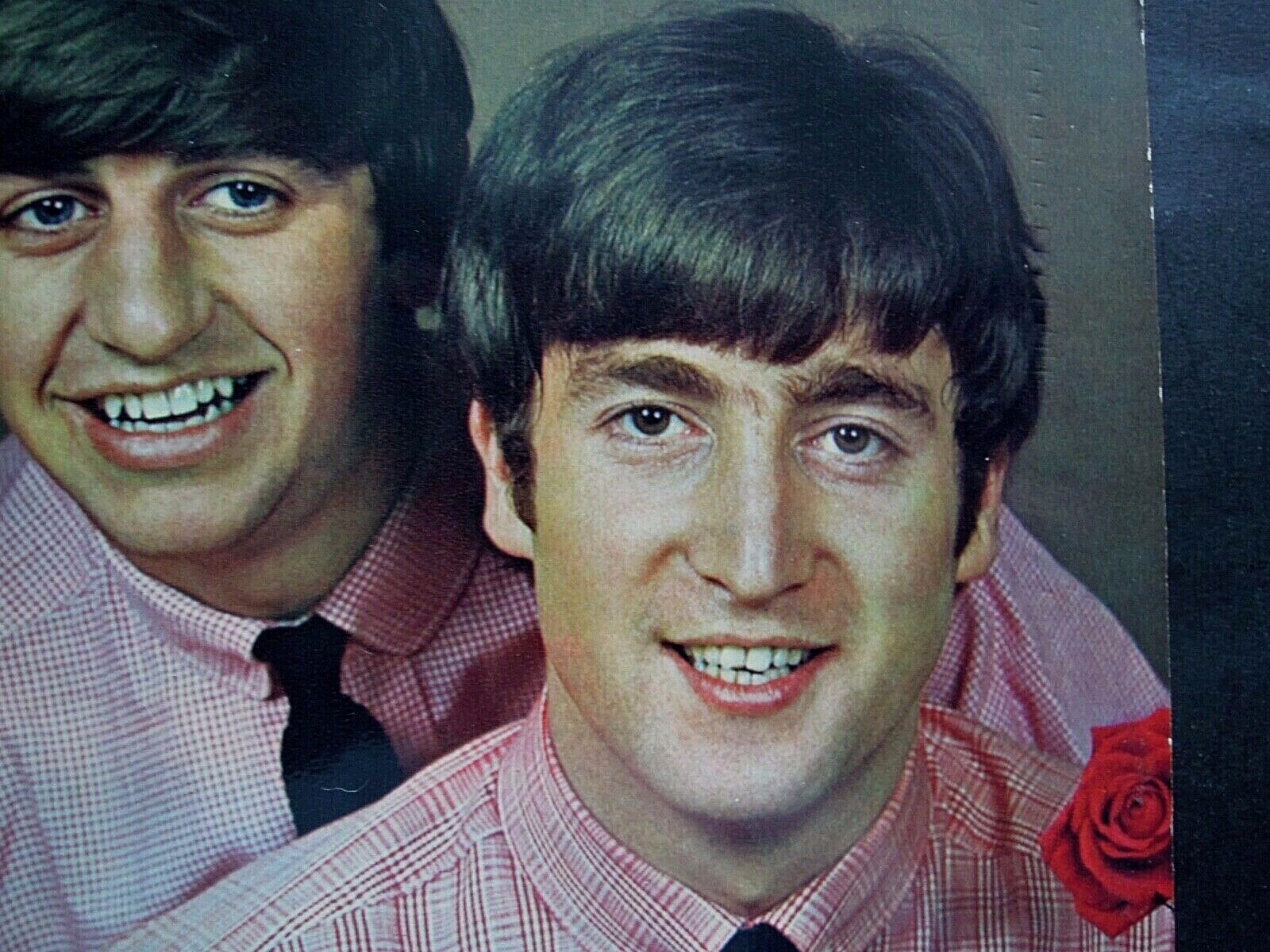 ORIGINAL BEATLES PHOTOGRAPH ' THE BEATLES WITH ROSES ' 1963 12 x 9 PYX ...
