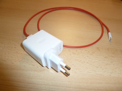 OnePlus Ladegerät 80 Watt * SuperVOOC Schnellladegerät * original