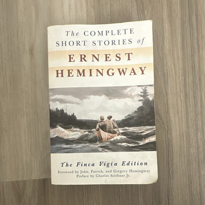The Complete Short Stories of Ernest Hemingway Finca Vigía Edition Paperback
